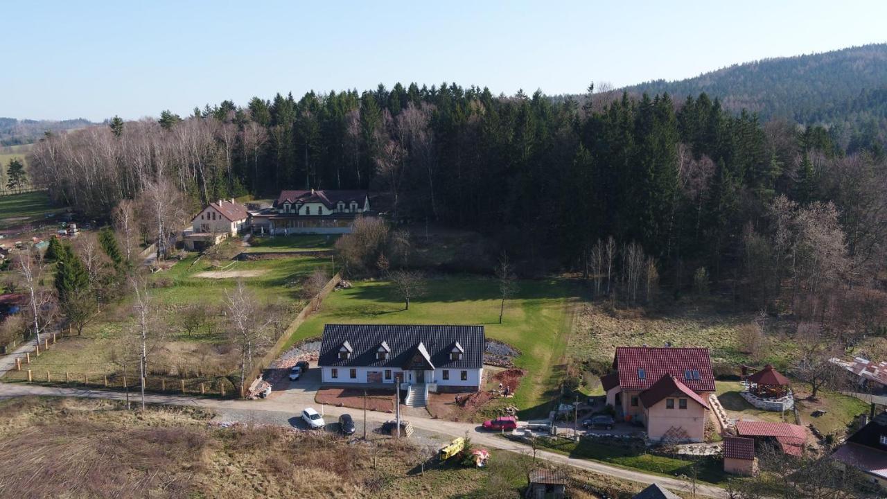 Pokoje Goscinne Art- Dworek Bad Kudowa Exterior foto