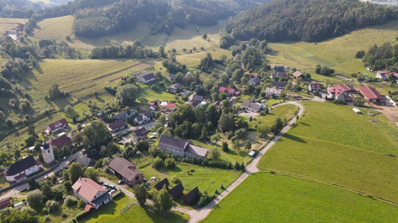 Pokoje Goscinne Art- Dworek Bad Kudowa Exterior foto