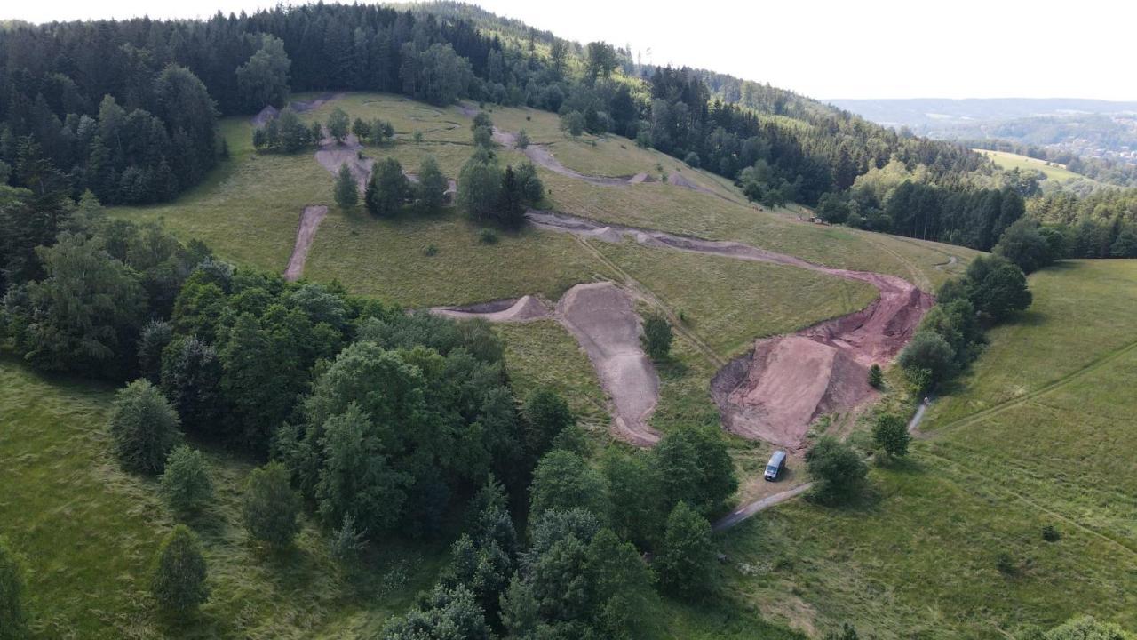 Pokoje Goscinne Art- Dworek Bad Kudowa Exterior foto